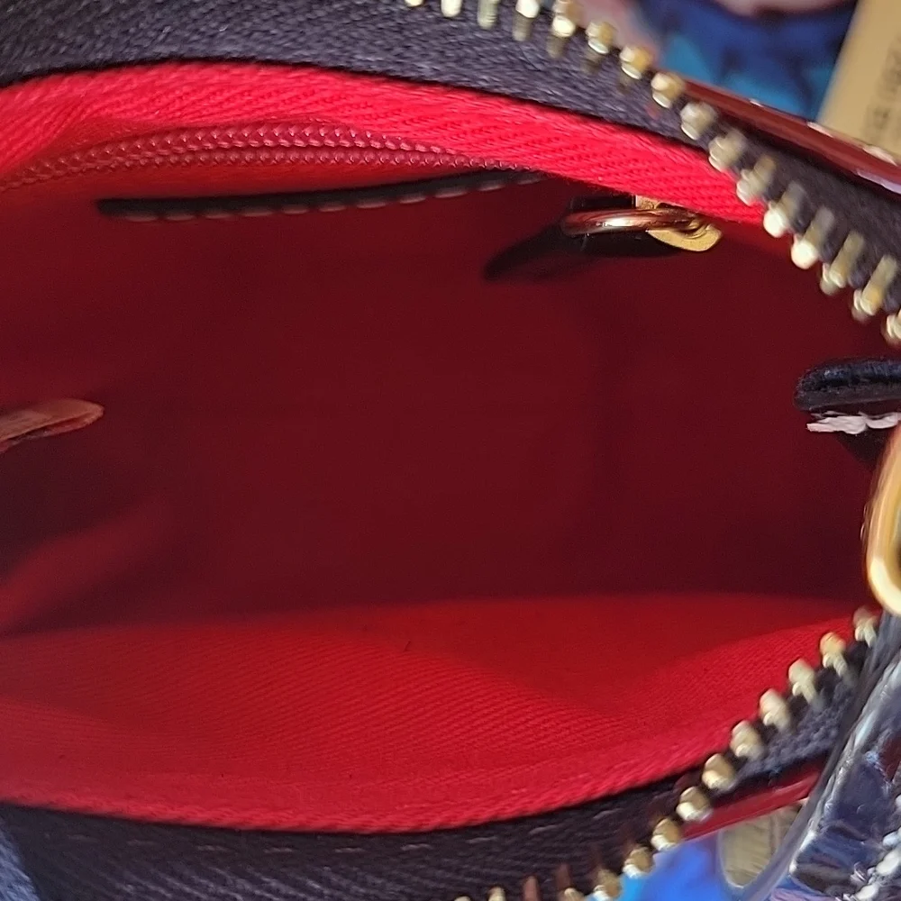 Handbag - Picture 4 of 6